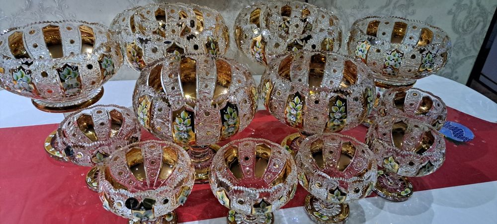 Чехословакия богема хрусталь вазы 14 штук новый