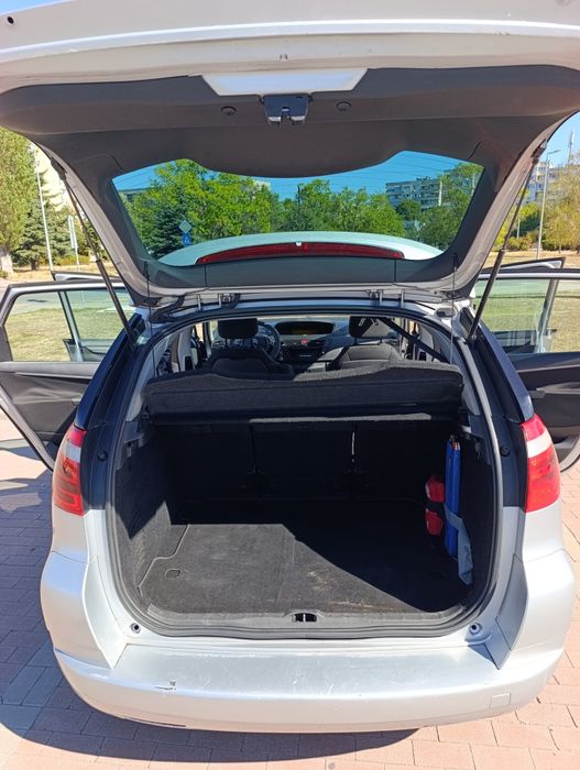 Ситроен Пикасо с Дизелов Двигател