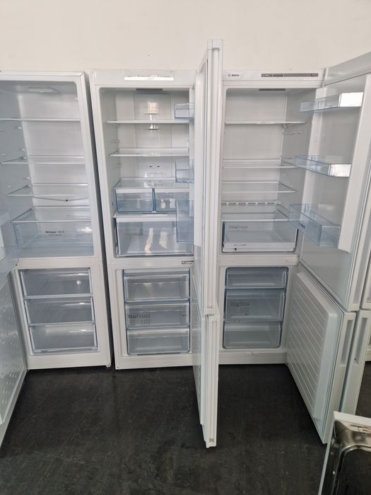 Хладилник с фризер Bosch A++