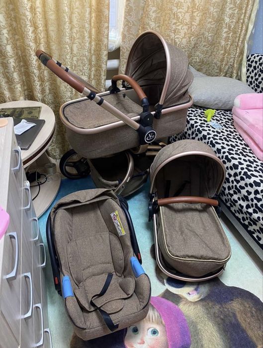 Продам  коляску