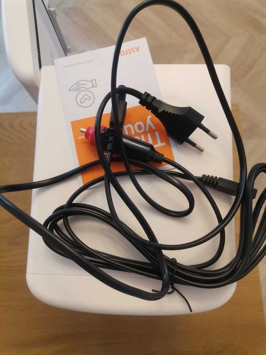 6L Mini Frigider AstroAI