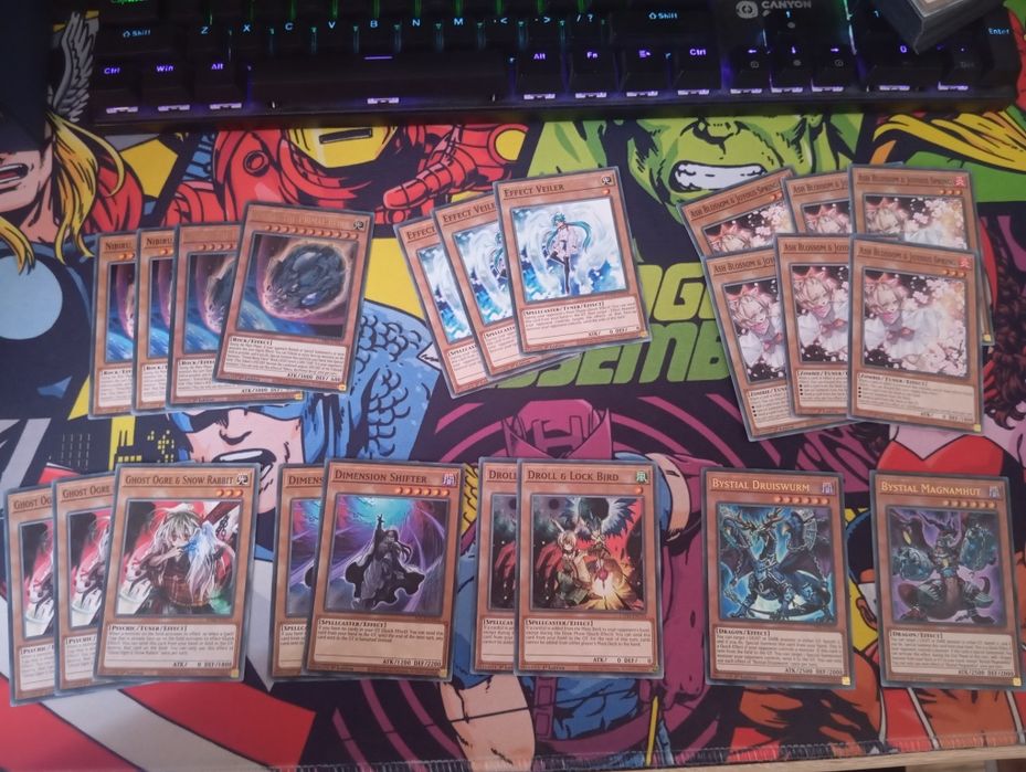 Yu-gi-oh! Стейпъли и мета карти