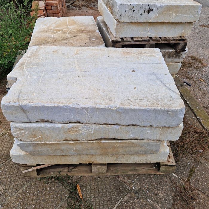 Продавам мраморни плочи!