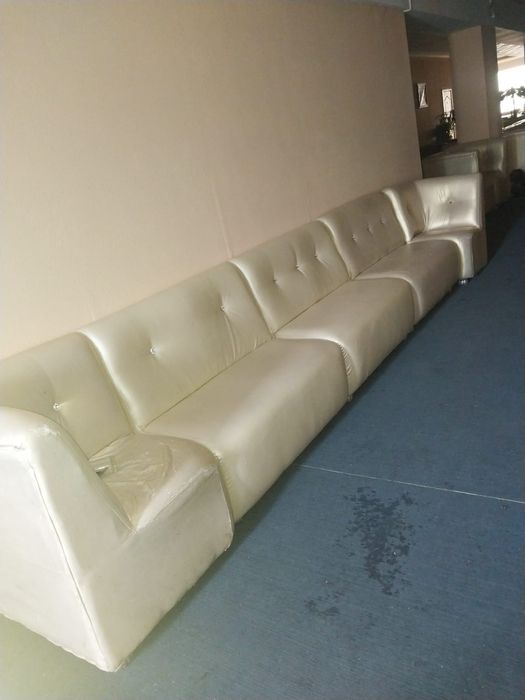 Б/у диваны в хорошем состояний