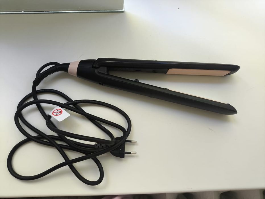 Утюжок Philips BHS 378 StraightCare