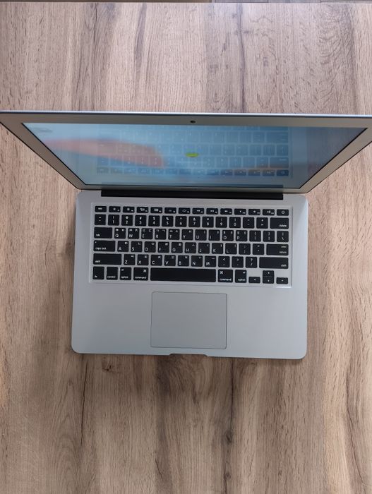 Macbook Air 13 (Early 2015, A1466)