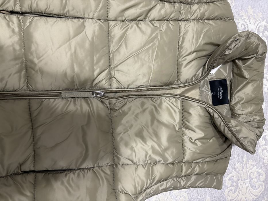 Продам жилет весна осень