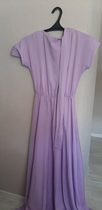 Продам платья платья