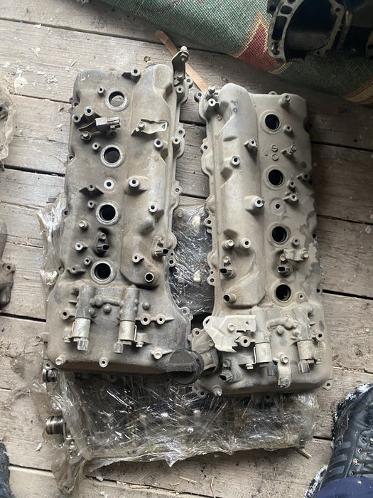 Тойота 200 матор 4.6обёьм