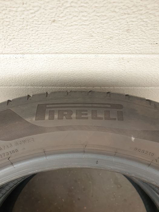 Летни гуми 2 броя PIRElLLII Cinturato P7 205 55 R17 дот 5221