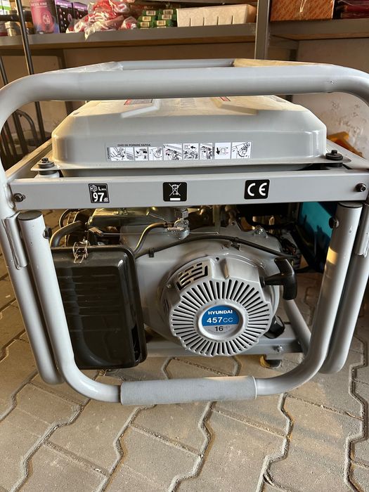 Generator Hyundai HY 8001T