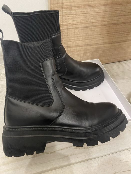 Черни боти Keddo 37 номер