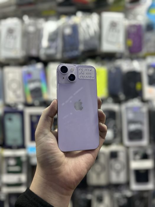 Айфон 14 256гб.