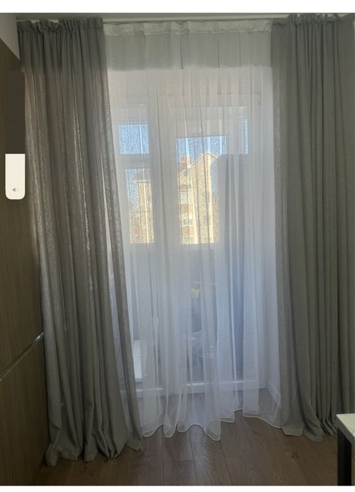 Продам шторы в кухню