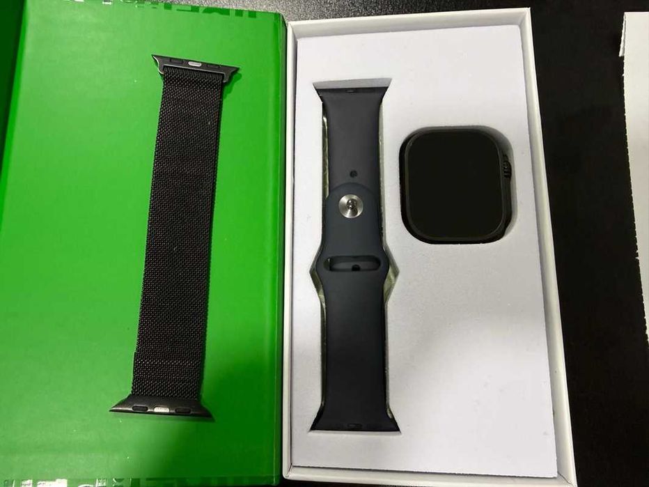 Apple Watch Ultra 2 2023, GPS + Cellular, Black Titanium 49mm N/A - achizitionat de la Flip.ro cu garantie valabila pana la data de 24.10.2027