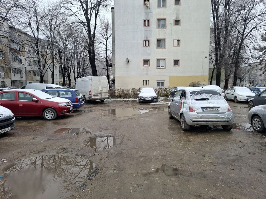 Vând apartament zona sud Focșani