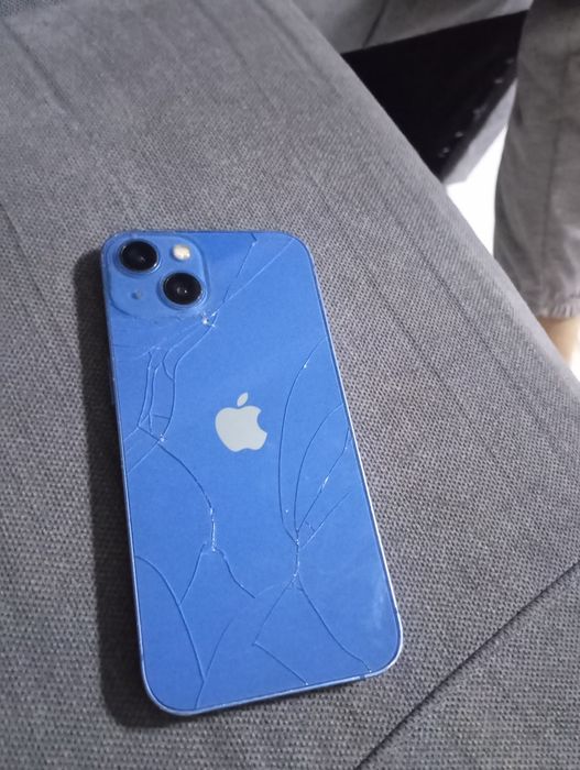Iphone 13 сатылады бағасы 130к келісеміз