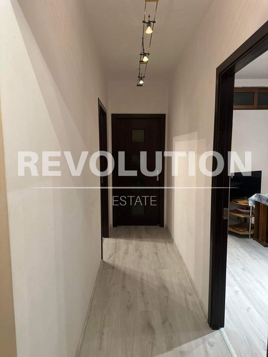 Дава се под наем Тристаен апартамент в Варна, Левски - 70 кв.м за 400 € - Снимка #7