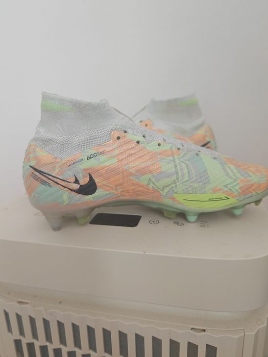 Ghete Nike fotbal profesionale