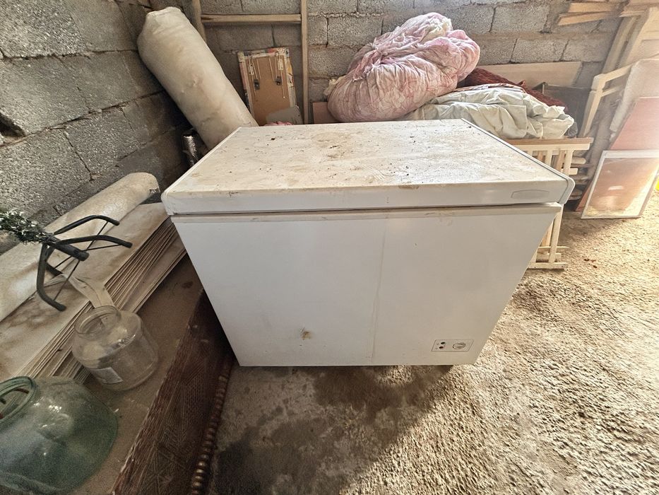 Бирюса морозильник продается