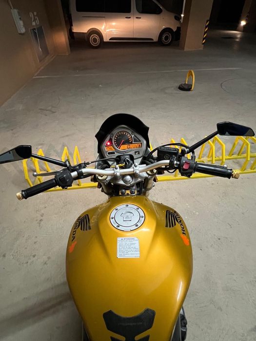 Honda Hornet impecabil