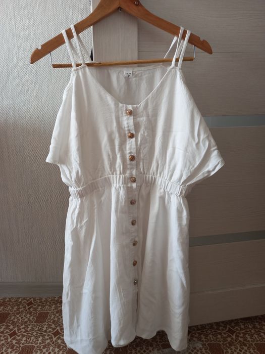 Продам женские вещи