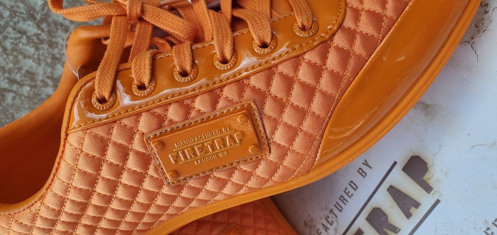 Adidaşi Firetrap noi 150 lei