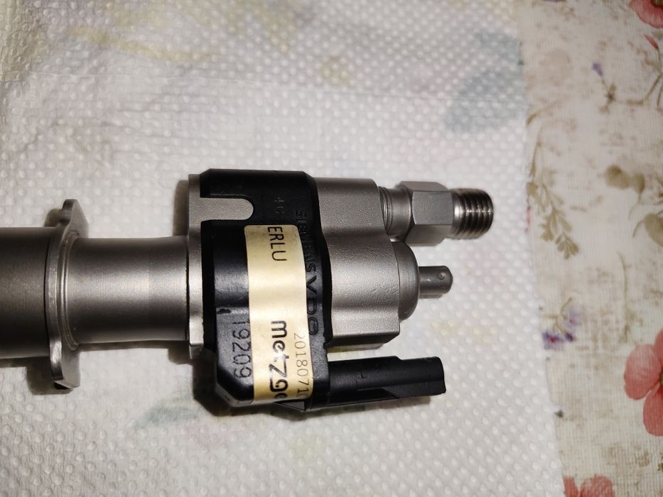 Injector Bmw N43 Cod 13537589048