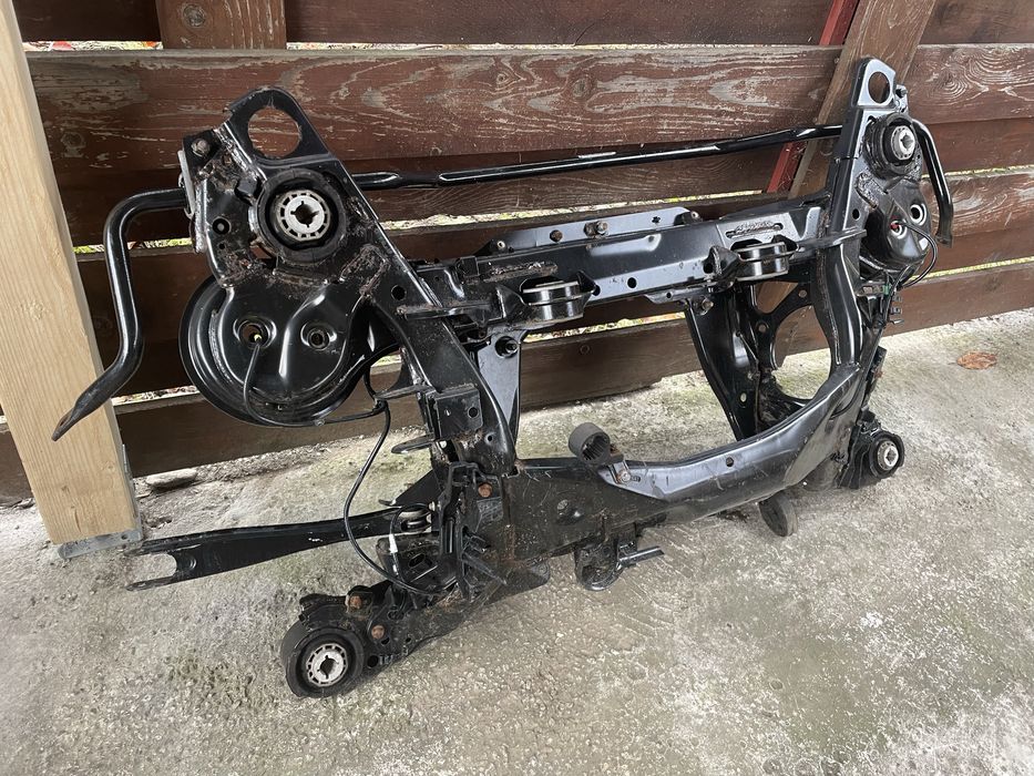 Punte spate Volvo XC90 II, 4X4 - cod 31681544
