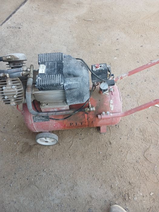 Компресор Компресор