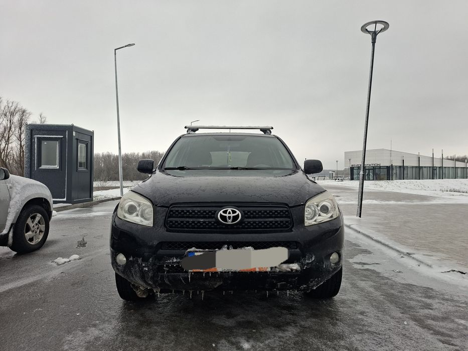 toyota rav 4 motor 2.2  D4D an 2007 -masina personala