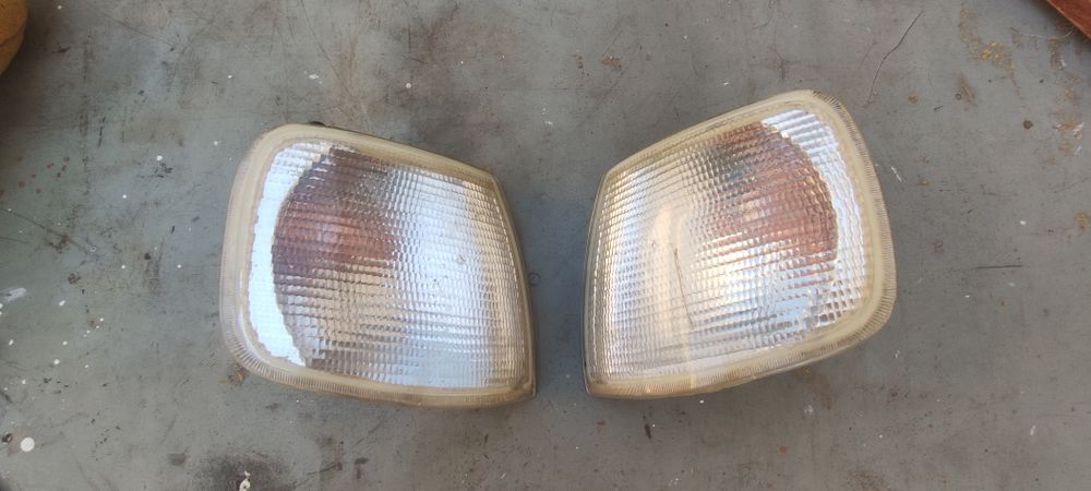 Поворотники форд сиерра б/у так же есть новый