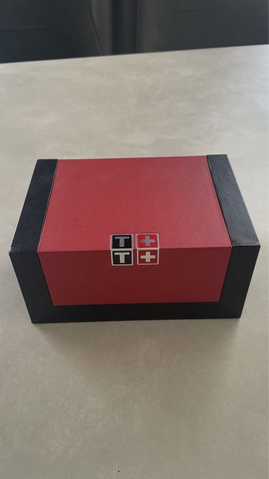 Продам новые часы Tissot