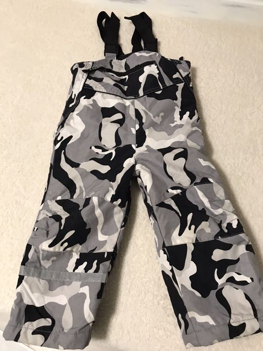 Детски гащеризон за ски