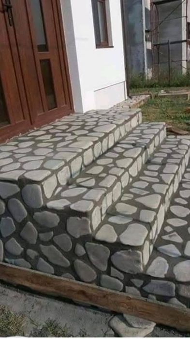 Vând mesteceni tuia leylandi