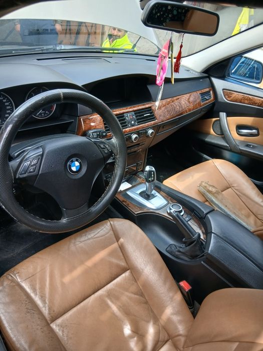 Vând BMW e60 m5 520d