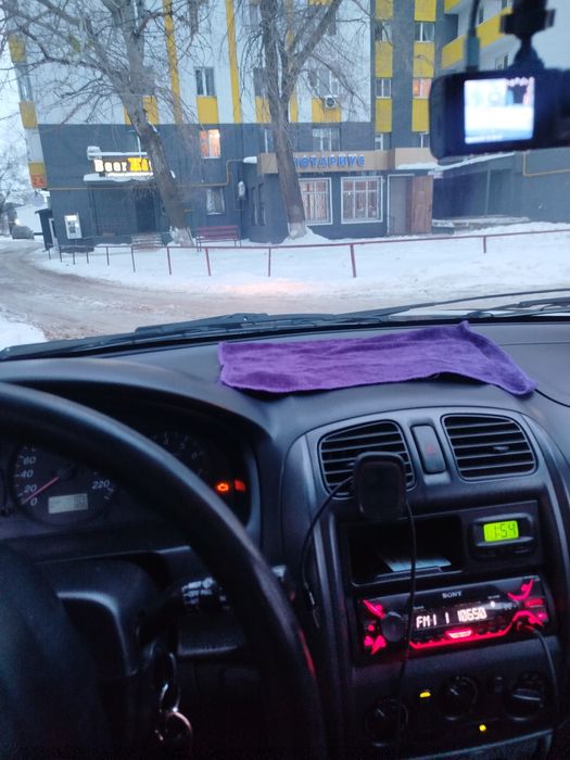 Продам Мазду 323