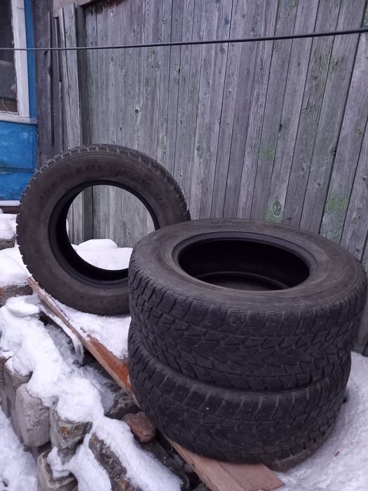 Продам зимние б/у шины - 3 штуки