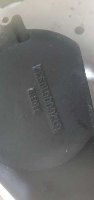 Крышка двигателя хово