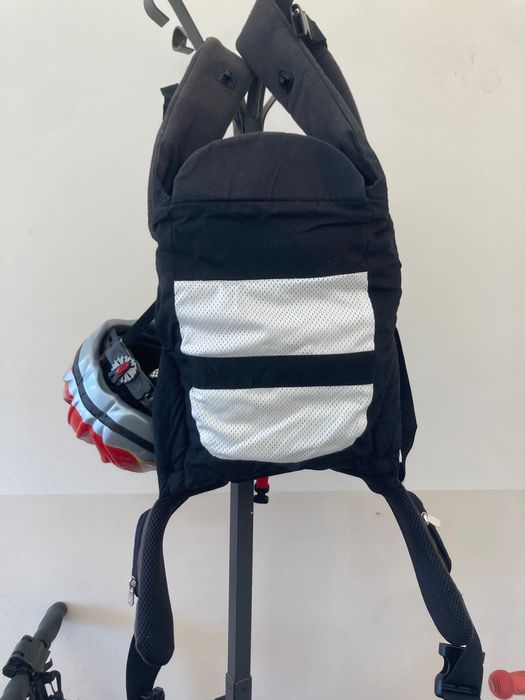 Ергономична раница за бебе