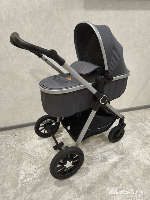 Продам детскую коляску