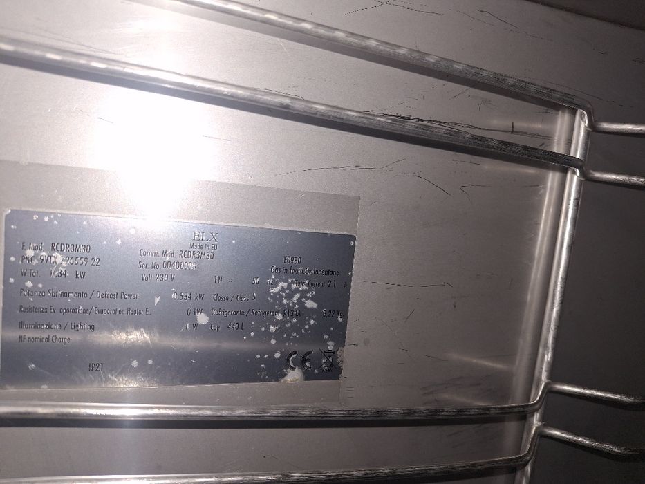 Хладилна маса база за уреди electrolux