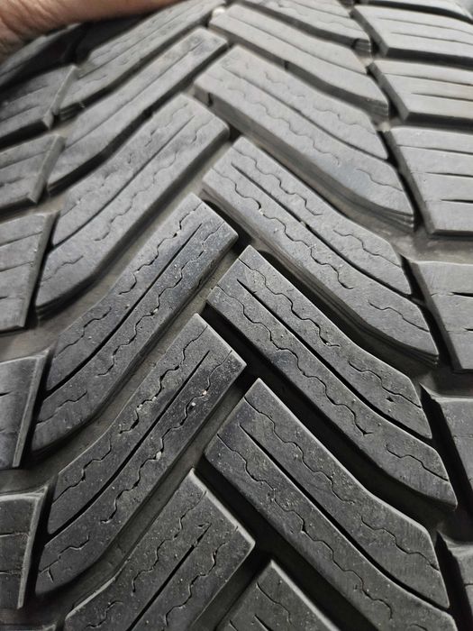 Michelin alpin 6 205 55 16 dot 2821
