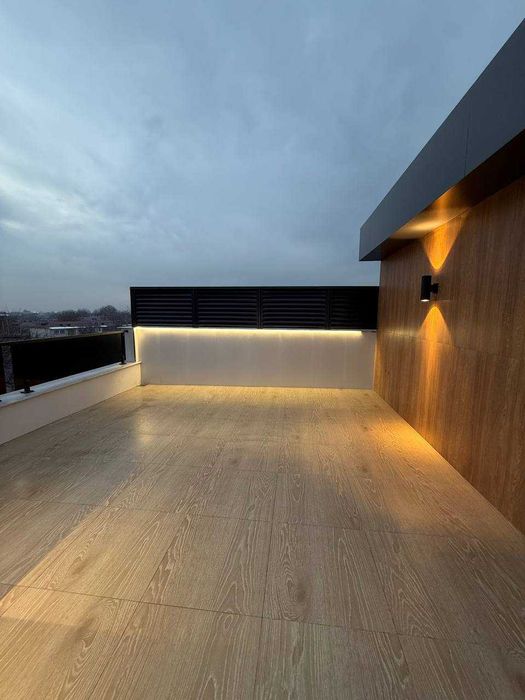 ПРОДАЕТСЯ ДОМ на Алишеробод Соток: 1