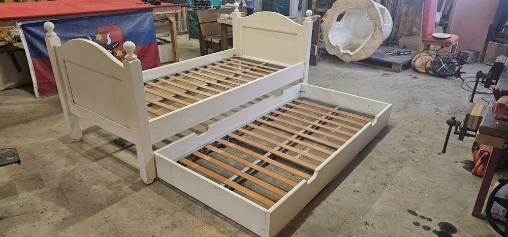 Pat extensibil lemn masiv