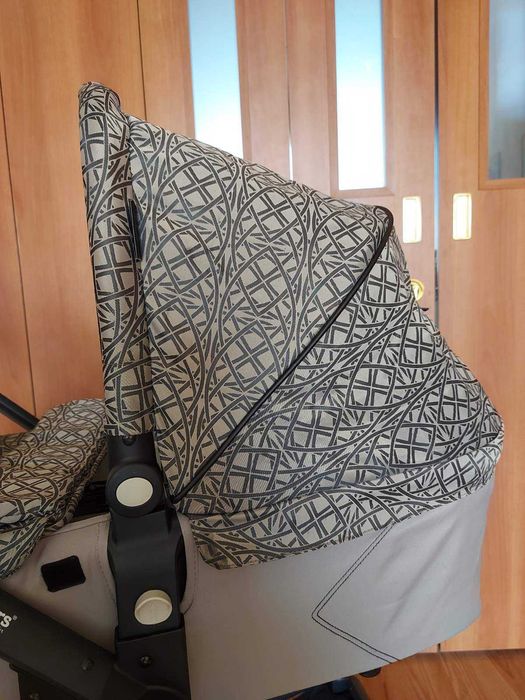 Продавам Бебешка количка комплект Bebe Stars