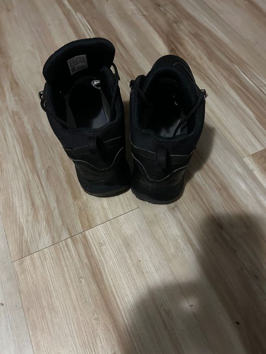 Adidas terrex мъжки високи маратонки