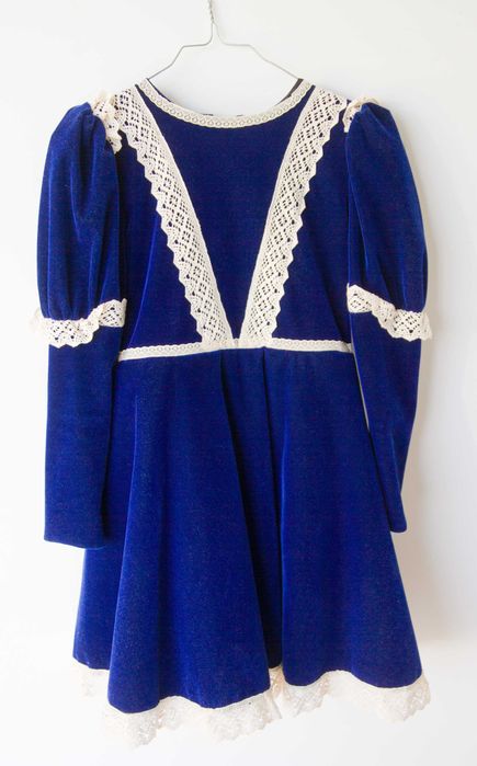 Rochie fetita 10-11 ani din catifea pentru ocazii speciale, marime 140