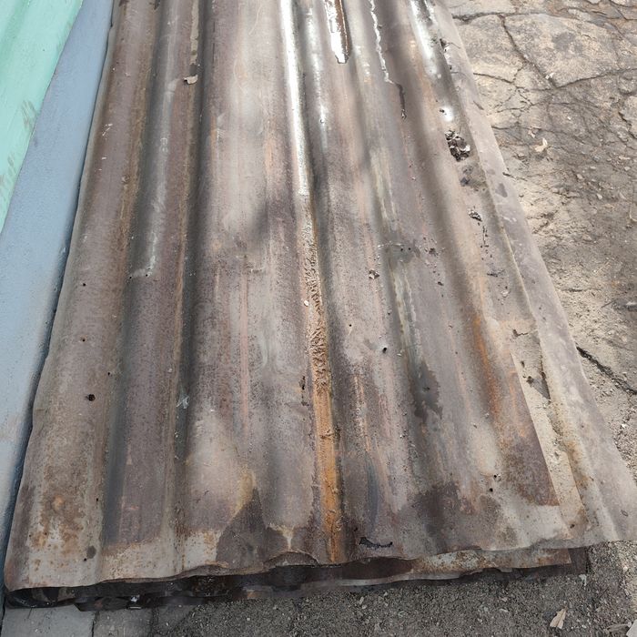 Листы железо среднее состояние