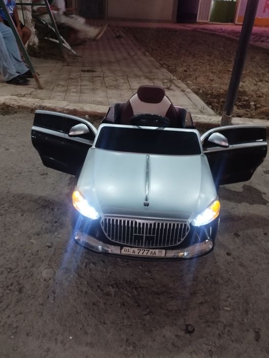 Detski mashina xolati yangi